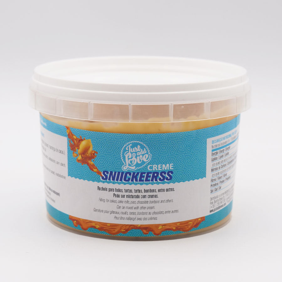 Creme Sniickeerss